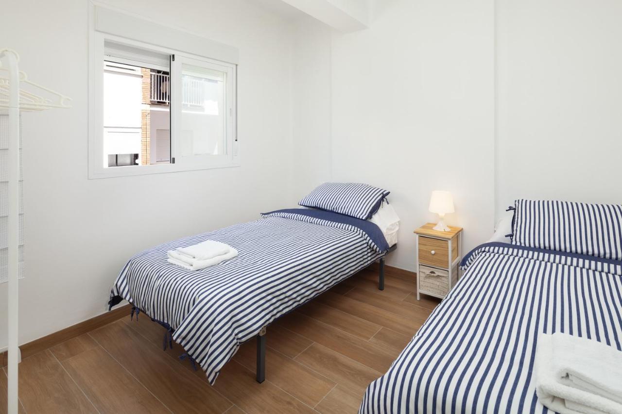 Apartamento Nuria 托雷德尔马尔 外观 照片